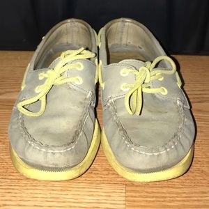 Sperry boat shoes size 7.5